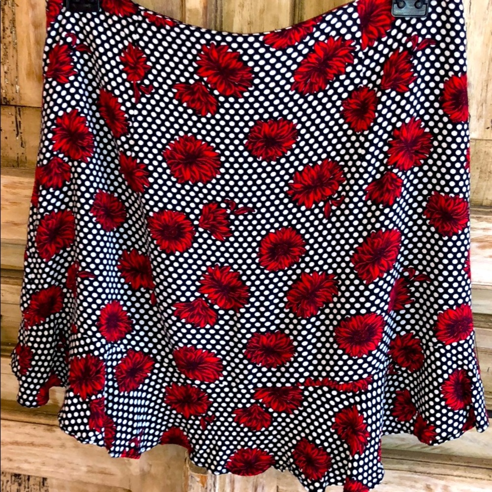 Forever 21 Black/White Polka Dot Mini Skirt